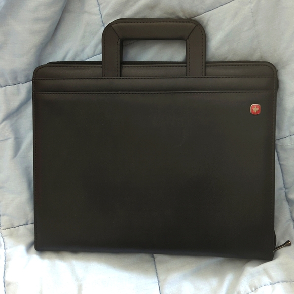 Swiss Army Other - 🎁NWOT Unisex🇨🇭Swiss Army Briefcase